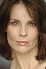 Alexandra Paul