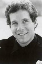 Steve Guttenberg